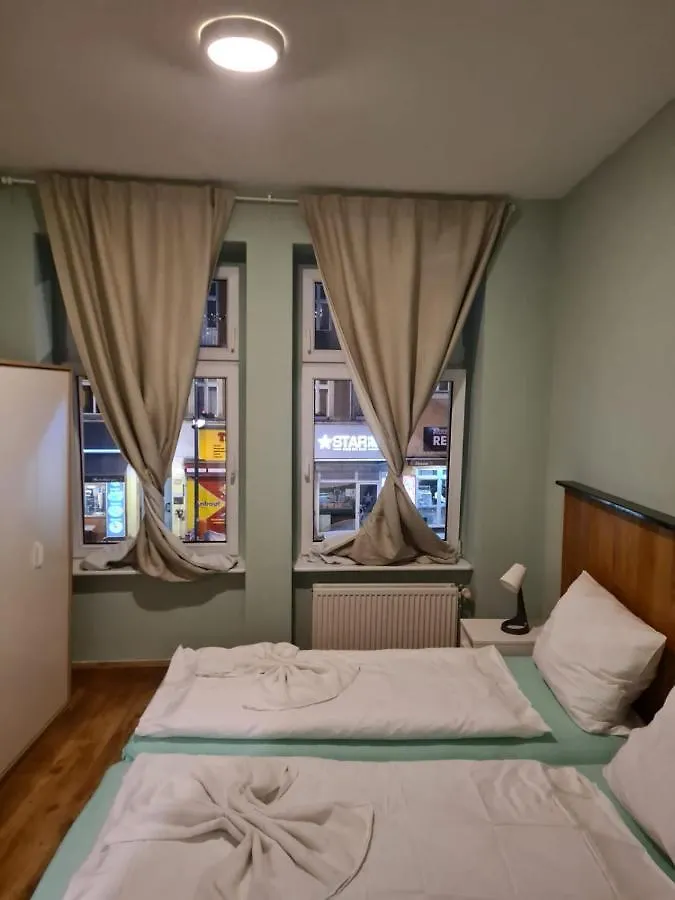 Hotel Hostel Zafir Берлин Германия
